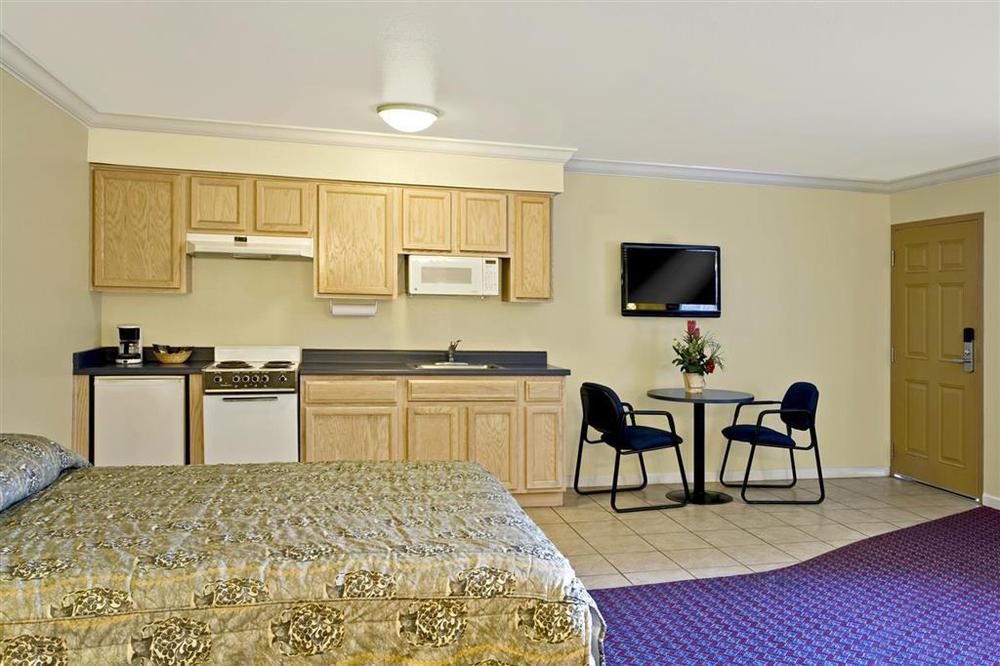 Rodeo Lodge Clovis Ruang foto